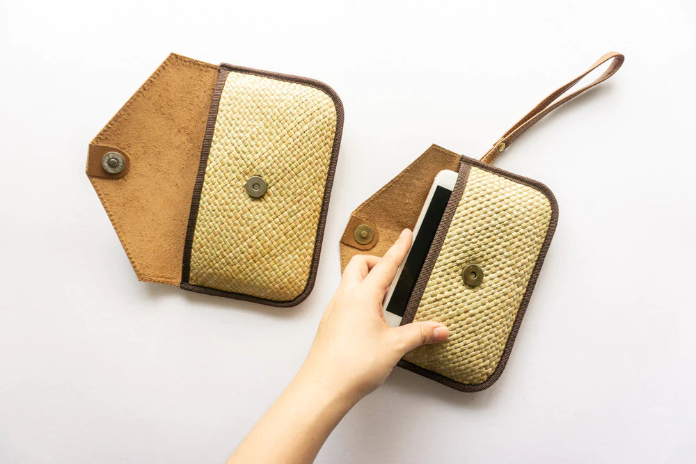 Liham Mini (Natural Tan) Wallet Sleeve