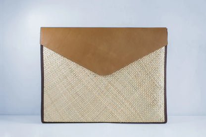 Liham (Natural Tan) Laptop Sleeve